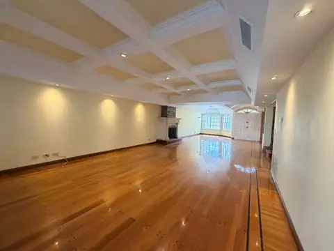 Casa en Alquiler en Martínez Vías / Libertador, USD 5.500