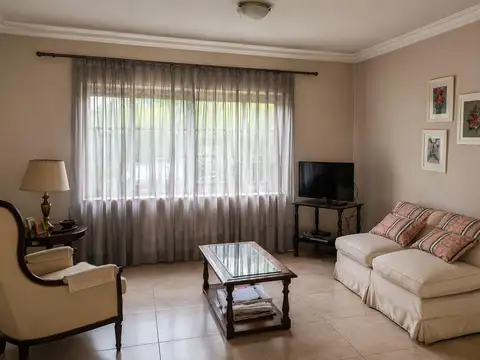 Departamento en Venta en Barrio Tres Cerritos, USD 140.000