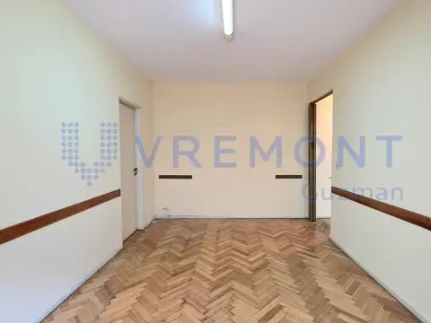 Paraguay al 700 - Microcentro - Departamento de 2 ambientes apto profesional con baulera - VENTA