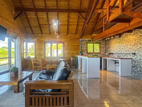 VENTA CASA 3 AMB MAR CHIQUITA A PASOS DEL MAR.