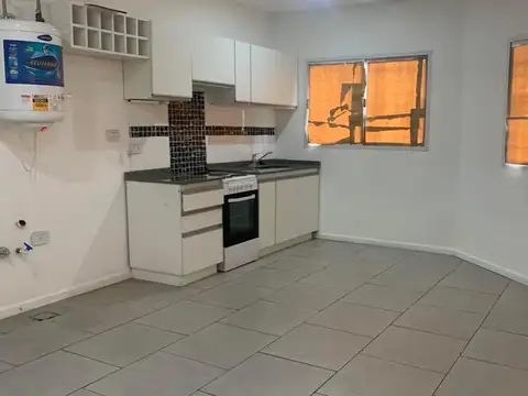 Depto Tipo Casa en Venta de 2 ambientes