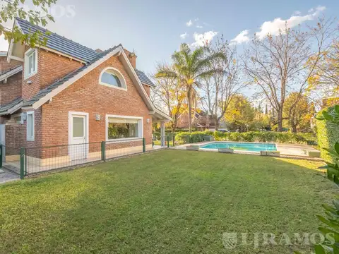 VENTA - Casa en Planta Baja - Santa Maria De Los Olivos - Km 35 Ramal Pilar