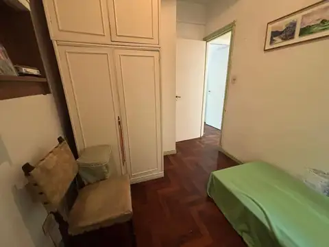 VENTA DEPARTAMENTO 4 AMBIENTES COLEGIALES