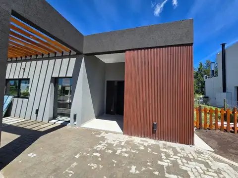 Casa en Venta 1 año