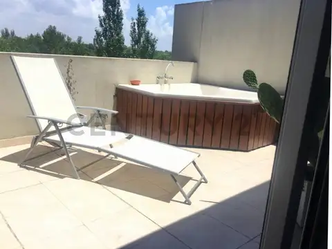 Venta de Dúplex en Hudson