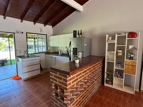 Casa 3 ambientes con 1 baño