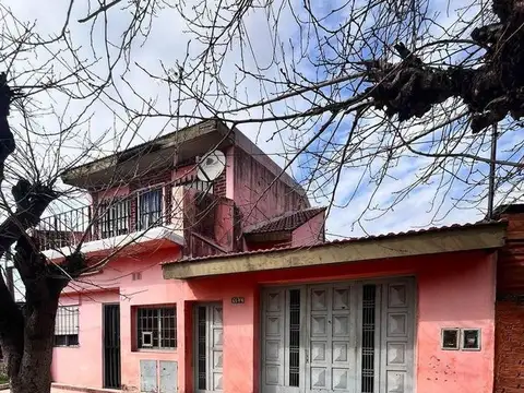 VENTA CASA EN BLOCK ALTA RENTA GONZALEZ CATAN