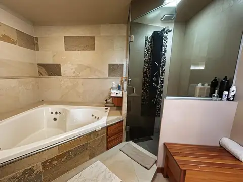 Depto Tipo Casa en Venta con 1 cocheras