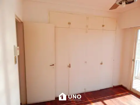 Departamento en Alquiler con 1 cocheras