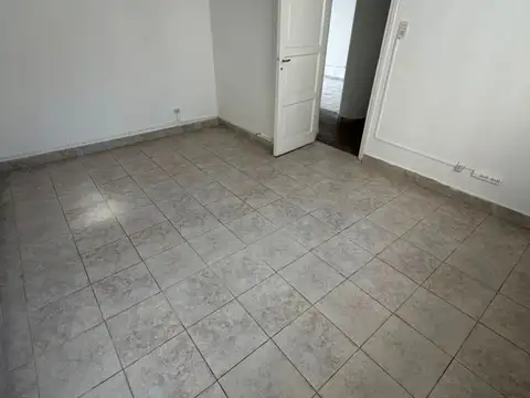 Oficina en Alquiler 30 años