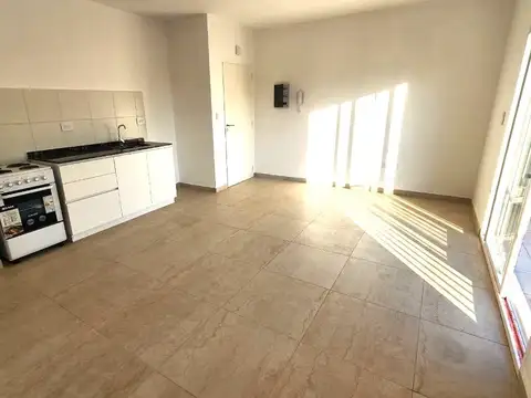 Departamento en Alquiler en Villa Bosch, $ 570.000