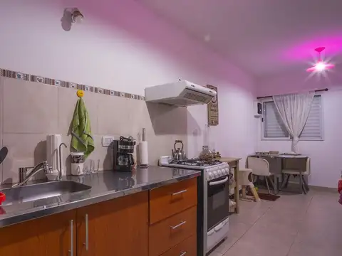Juan Agustín Maza 800