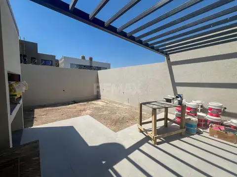 Depto Tipo Casa en Venta 1 año