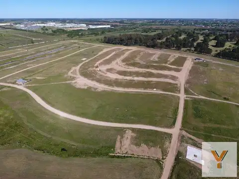 Terreno en venta - 620mts2 totales - Zarate Golf Park
