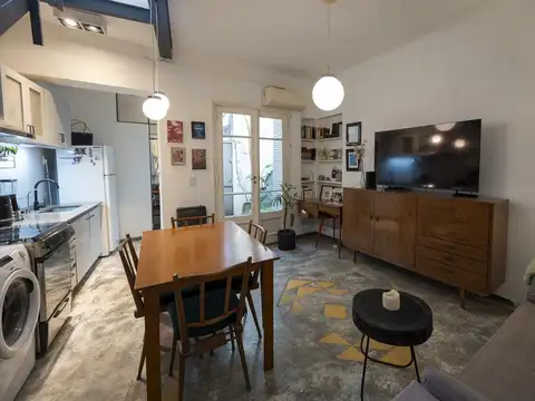 Depto Tipo Casa en Venta de 2 ambientes