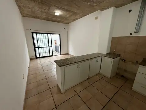 Departamento en Alquiler con 1 cocheras