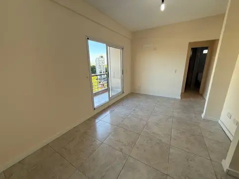 Departamento en Alquiler en Remedios de Escalada, $ 570.000