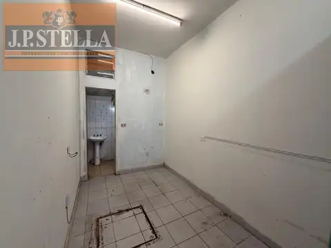 Local en Alquiler 40 años