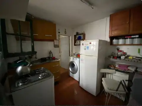 Oportunidad Venta Casa Y Tres Apartamentos De 2 Dormitorios Con Renta En Buceo