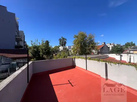 PH 3 AMBIENTES SIN EXPENSAS PATIO Y TERRAZA DE EPOCA !