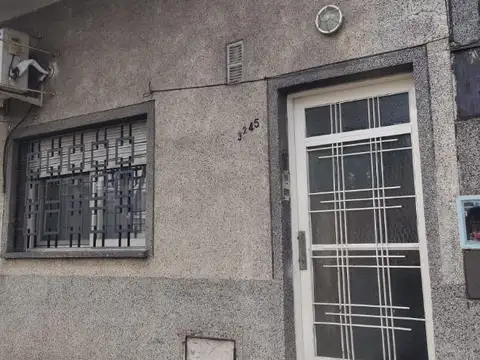 OPORTUNIDAD- DEPTO 2 AMB PRIMER PISO ZONA CIUDADELA