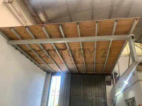 Galpón en VENTA - Zona Sur, a metros de Av. Ovidio Lagos.