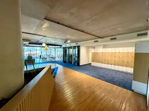 Venta de oficina de 860 m2 con 7 cocheras | Distrito Tecnológico de Parque Patricios