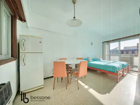 Departamento en Venta en Plaza Colon, USD 55.000