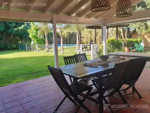 Temporada 2027.S. Clara,4 Dormitorios(3en suite )2 play. Lote interno! La mejor laguna de Villanueva