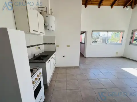 Oficina 2 ambientes con 1 baño