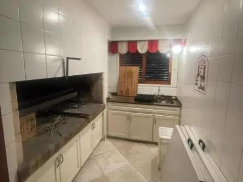 Casa en El Sosiego sobre lote de 900 m2 al Golf. Canning-Esteban Echeverría.