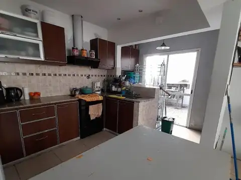 Depto Tipo Casa en Alquiler de 2 dormitorios