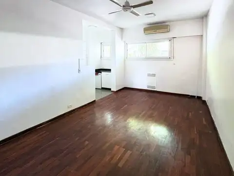 Departamento 1 Ambiente en Planta Baja - Apto Vivienda y Uso Profesional