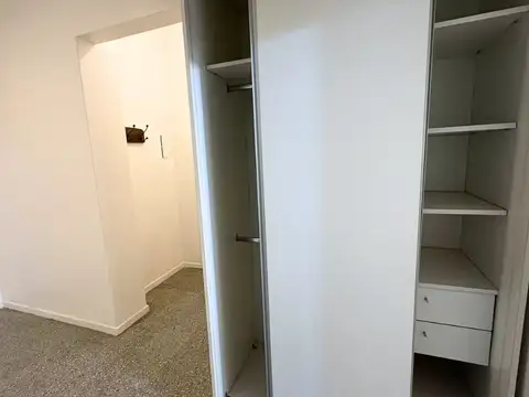 Departamento 1 Ambiente en Planta Baja - Apto Vivienda y Uso Profesional