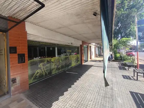 Local en Alquiler en Posadas, $ 380.000