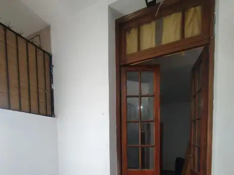 Depto Tipo Casa en Venta en Saavedra, USD 115.000