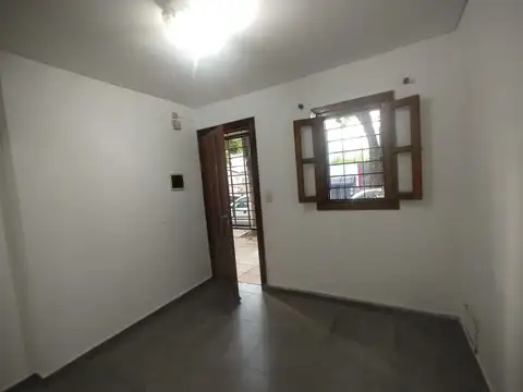Depto Tipo Casa en Venta de 1 dormitorio