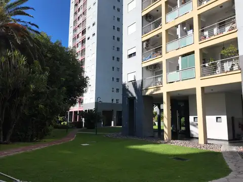 Departamento en Venta en Coghlan, USD 115.000