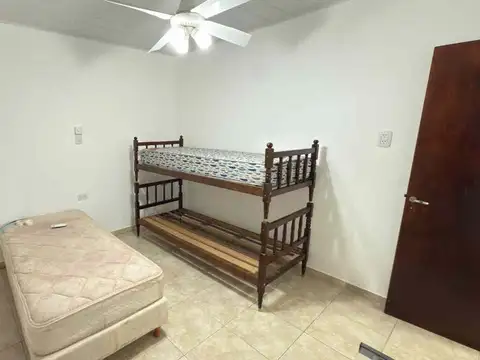 ALQUILER / 2 DORMITORIOS / COCHERA