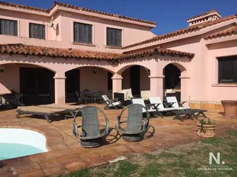 Casa en Solanas sobre el Mar