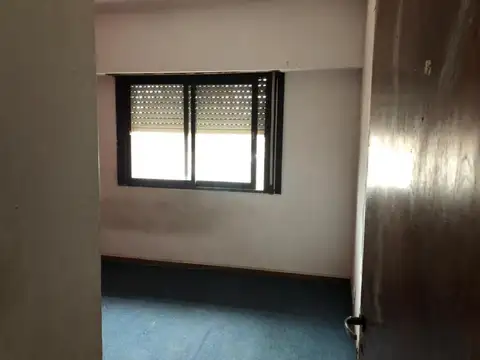 Casa 5 ambientes con 1 baño