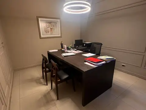 Oficina en Alquiler en Mendoza, $ 3.000.000