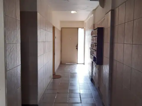 Montevideo 2300, Piso 8