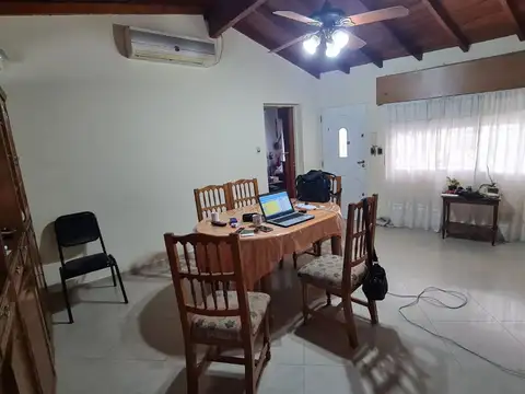 Casa en Venta en Ciudad Jardin Del Palomar, USD 270.000