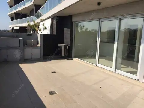Departamento en Aquaterra de 2 ambientes, Cochera  amlia terraza con parrilla.
