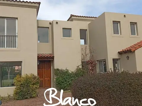 Casa  en Venta en Los Pilares, Pilar, G.B.A. Zona Norte