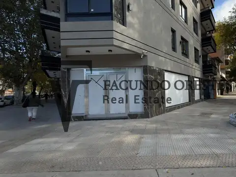 Local en Alquiler en Mataderos, $ 2.800.000