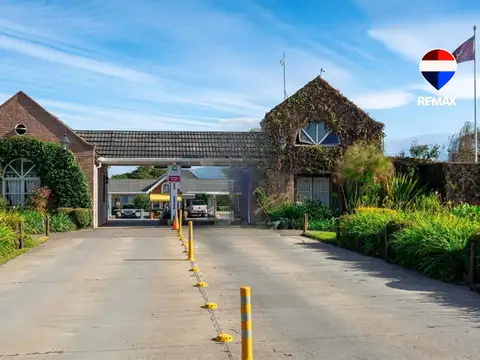 TERRENO EN VENTA CLUB DE CAMPO EL TIPAL 2500 M2