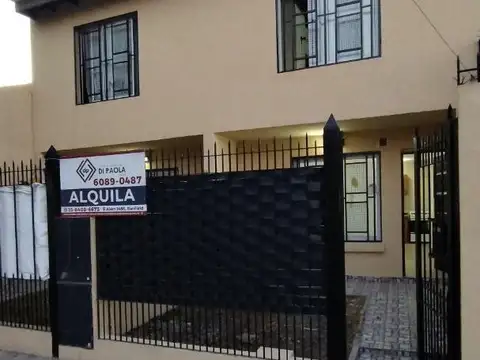 DUPLEX AL FTE 3 AMB C/PATIO! BANFIELD