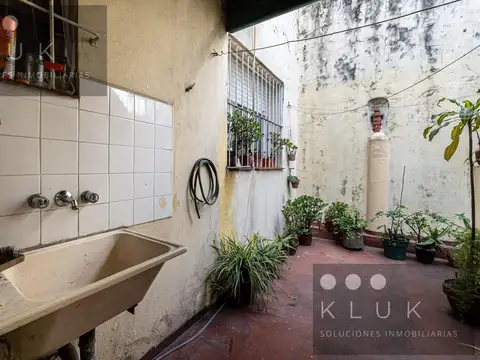 Depto Tipo Casa en Venta 51 años